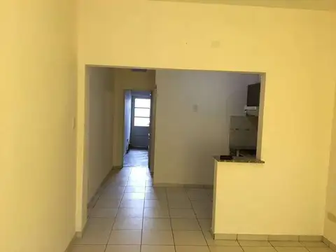 Depto Tipo Casa en Alquiler de 1 dormitorio