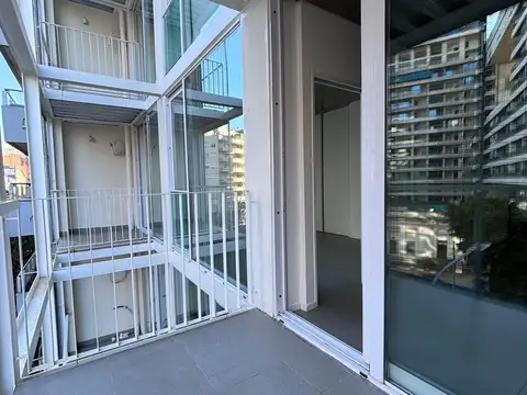 Venta Imperdible 2 Ambientes a Estrenar con Patio, Parrilla y Balcón.