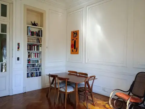 Depto Tipo Casa en Venta de 5 ambientes