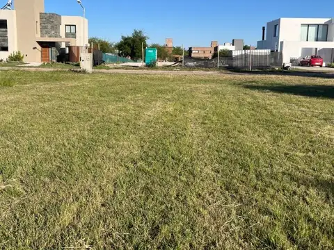 LOTE 700m2 - B° Cerrado Bela Vista - Ruta E53