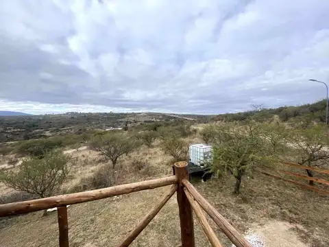 VENTA CABAÑA MONOAMBIENTE CLUB DE CAMPO LA FALDA!