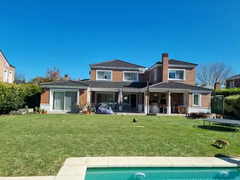 Casa en Venta al Noroeste
