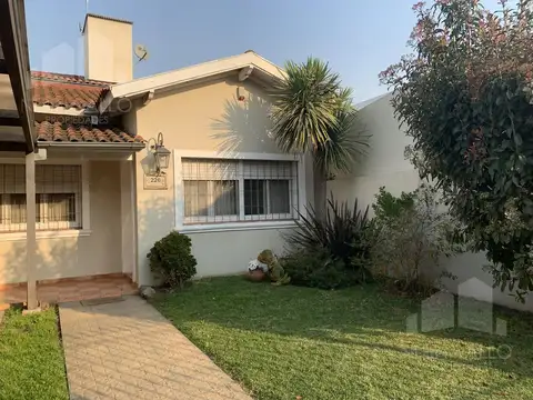 Venta Casa 4 Ambientes en San Antonio De Padua 