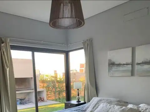 Casa en Alquiler de 2 dormitorios