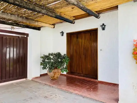 Casa en Venta en La Puntilla, USD 320.000