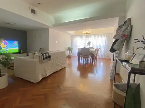 Venta Departamento Tres Dormitorios Suite Cochera. Centro