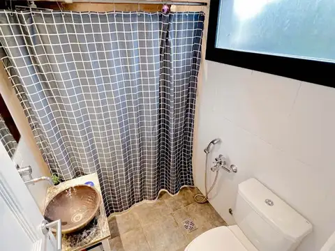 VENTA CASA 4 AMBIENTES LOS ACANTILADOS