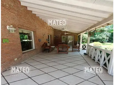 CHALET