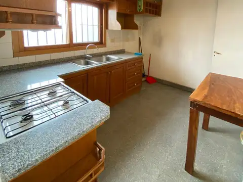 Depto Tipo Casa 3 ambientes con 1 baño
