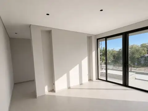 Casa en Alquiler en Rivadavia, USD 4.500