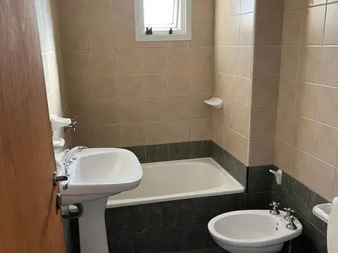 VENTA DEPARTAMENTO MONOAMBIENTE CON BALCON EN LUIS AGOTE