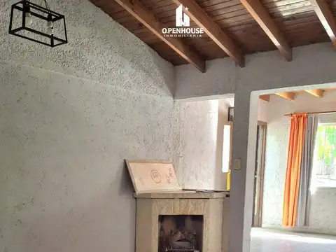 Casa 7 ambientes con 1 baño
