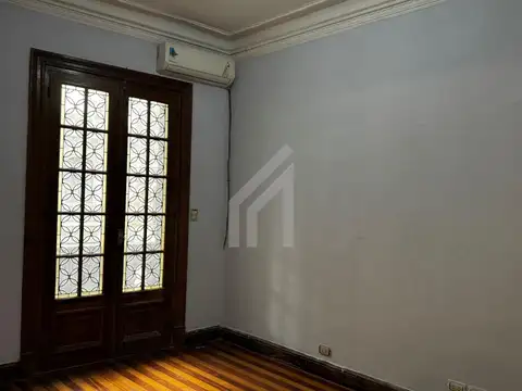 PH  de epoca en Venta en Colegiales-240m2-terraza propia sin expensas.