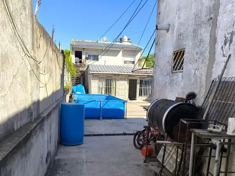 Depto Tipo Casa en Alquiler en Billinghurst, $ 490.000