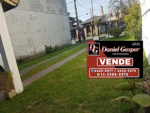VENTA – GRAN CASA 3 AMBIENTES – EL PALOMAR CENTRO