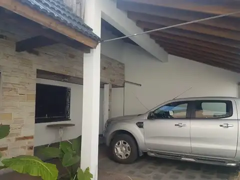 Casa 3 ambientes con 2 baños