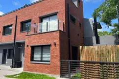 Adrogue complejo de 5 duplex  de 1 Dormitorios