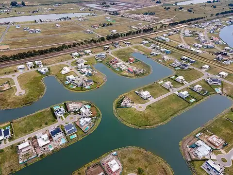 Terreno en Venta en Berazategui, USD 75.000