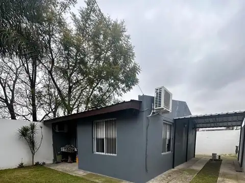 4 CASAS EN MISMO LOTE