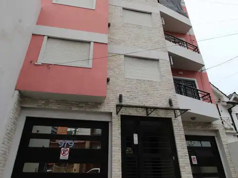 OPORTUNIDAD VENTA DEPARTAMENTO 2 AMBIENTES ESCUCHA OFERTA