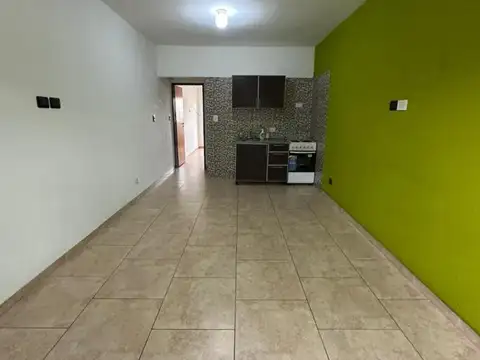 Departamento en Alquiler en Ramos Mejia, $ 420.000