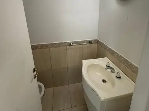 Casa en Venta en Munro, USD 210.000