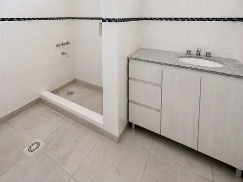 Casa en Venta – USD 145.000    Almafuerte 1025, San Pedro, Provincia de Buenos Aires