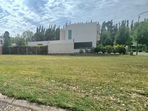 Terreno en Venta de 655,0 m2