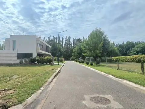 Ruta 7 Km 9,75