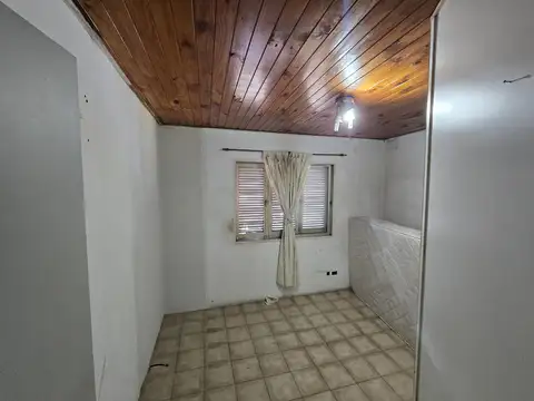 Depto Tipo Casa en Venta 40 años
