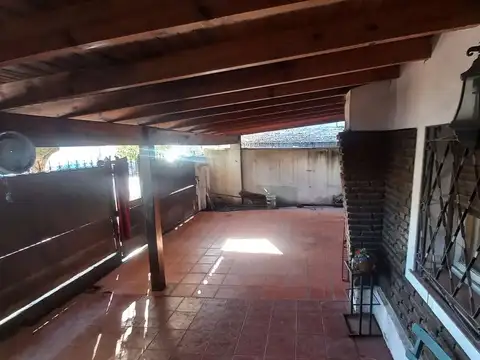 PH 4 amb al frente c/cochera, patio Paso del Rey