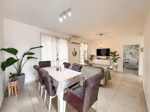 Departamento en Alquiler con 1 cocheras