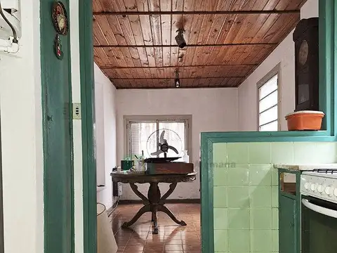 Depto Tipo Casa en Venta 40 años