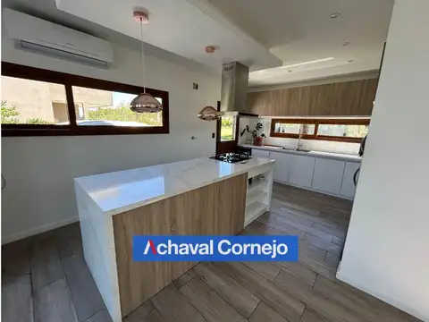 Venta | Casa 2 dormitorios con pileta | Barrio Vistas, Puertos