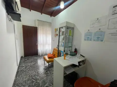 Casa en Venta en Castelar, USD 150.000