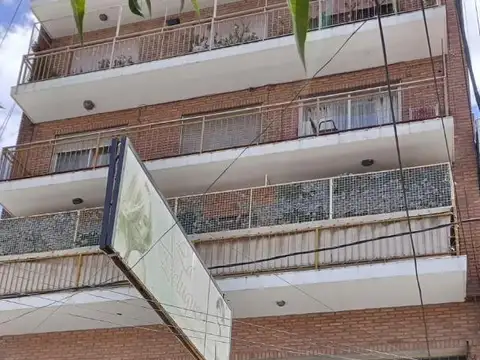 Departamento en Alquiler en Castelar Norte, Castelar