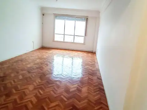 Departamento en Venta en Flores, USD 90.000