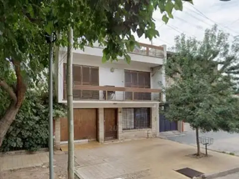 GRAN CASA Y DEPARTAMENTO PARA EMPRENDIMIENTO 