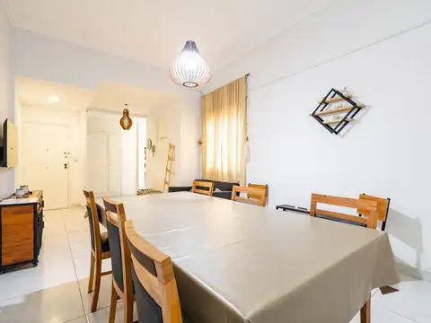 RECOLETA 4 AMB REFACCIONADO APTO PROFESIONAL