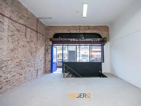 LOCAL COMERCIAL EX TEATRO APTO TODO RUBRO IDEAL GASTRONOMIA