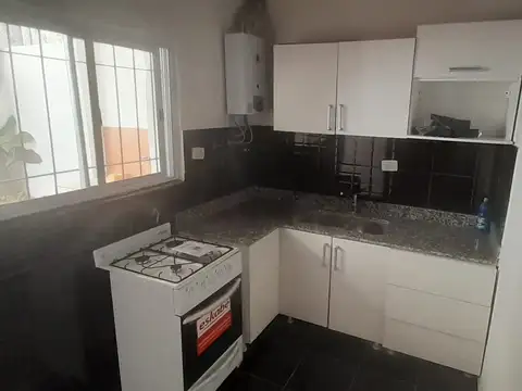 PH  en alquiler en calle Sarmiento y Malaver, 3 amb. Florida 