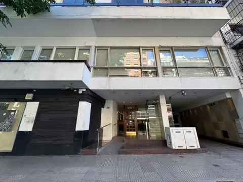 Avenida José María Moreno 200