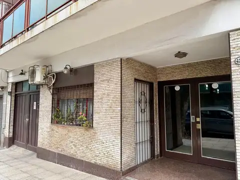 DEPARTAMENTO DE 3 AMBIENTES  CON DEPENDENCIA
