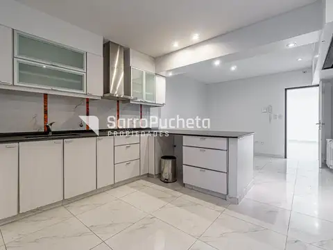 Casa en Venta en Villa Luzuriaga, USD 290.000