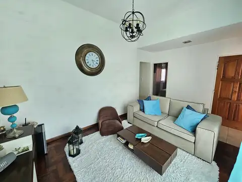 Depto Tipo Casa en Venta de 2 dormitorios