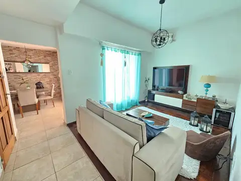 Depto Tipo Casa en Venta de 3 ambientes