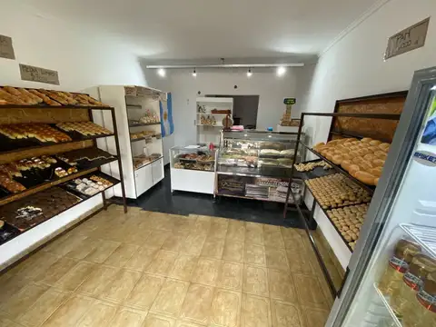 Local Av 137 530 y 531