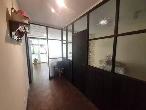 Oficina en Venta con 1 cochera