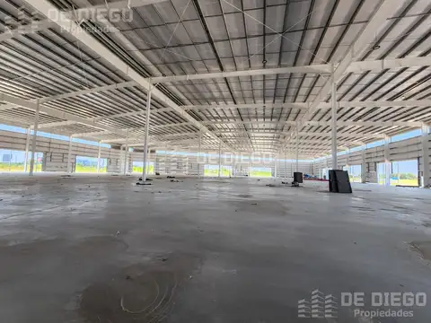 Alquiler deposito Nave de 4150 m2, dentro de Parque Industrial y Logístico El Talar Tigre