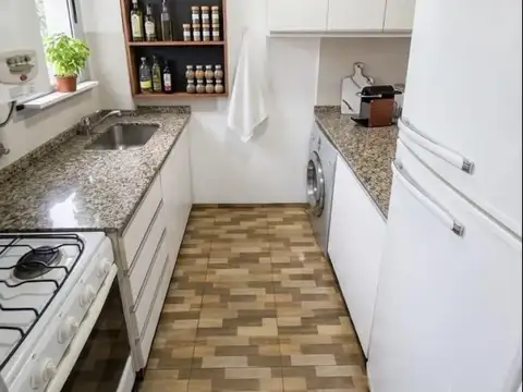 Vera Mujica 600, Piso 4